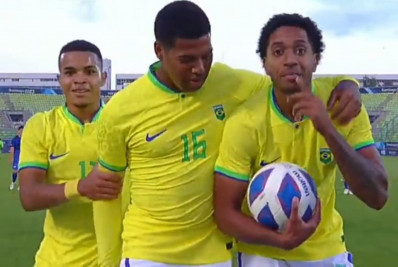 Brasil marca no fim e vence Estados Unidos em estreia nos Jogos Pan-Americanos