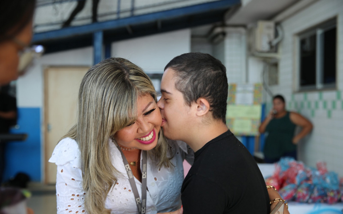 Festa das crian&ccedil;as no CER II - Divulga&ccedil;&atilde;o