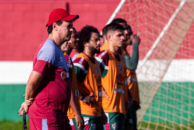John Kennedy treina, e Fluminense encerra preparação para enfrentar o Goiás