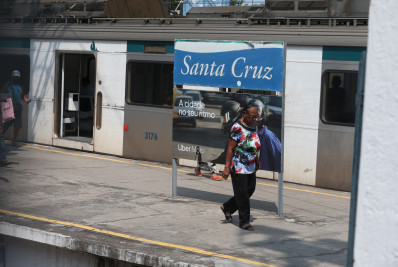 SuperVia tem prejuízo de R$ 4 milhões com trem queimado em ataques na Zona Oeste