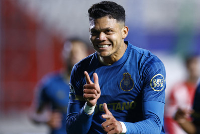 Cria de Xerém, Evanilson é o brasileiro com mais gols nesta Liga dos Campeões