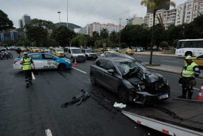 Atropelamento deixa mulher morta e homem ferido na Praia de Botafogo