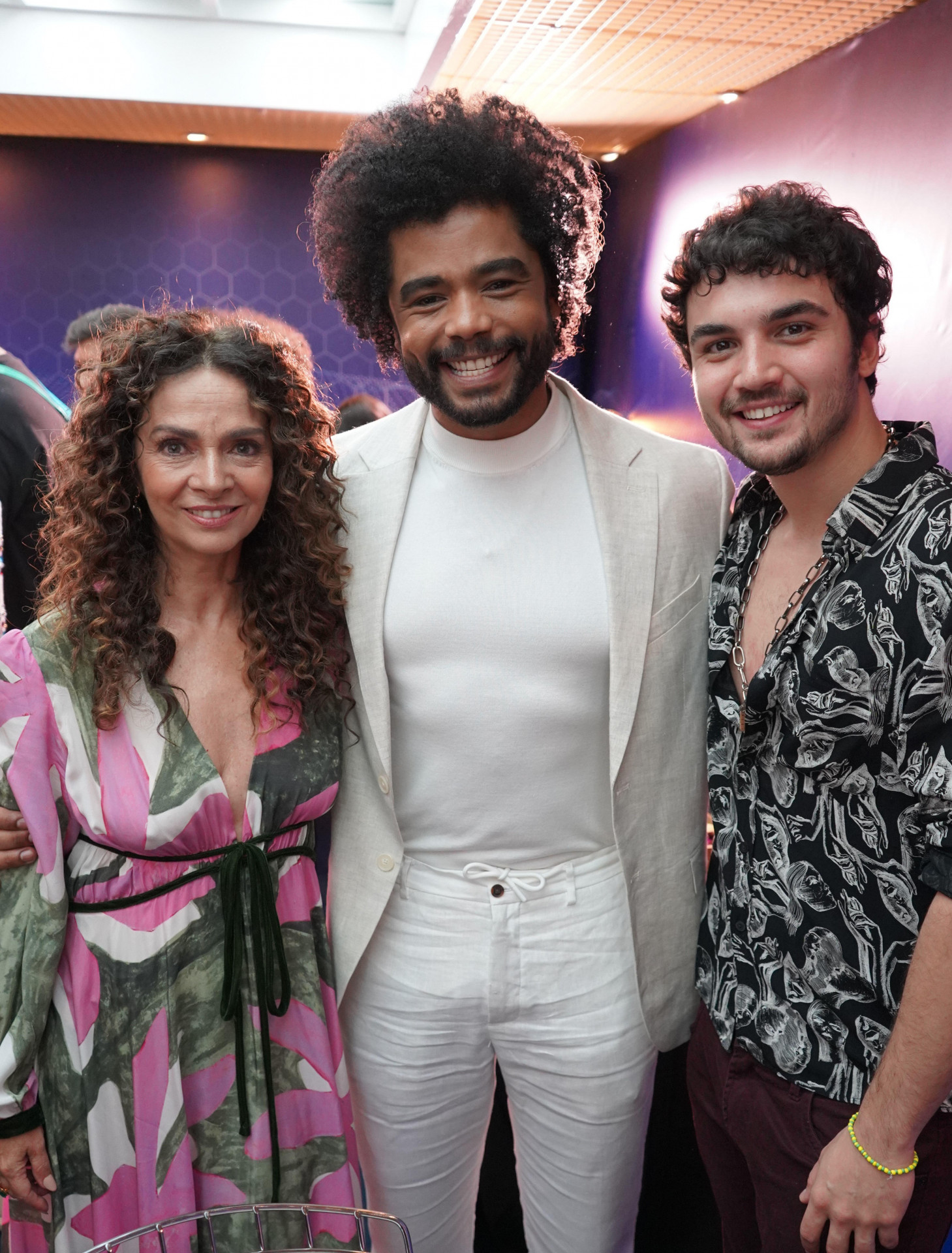 Cláudia Ohana, Diogo Almeida e Gabriel Contente - Trouva / TV Globo