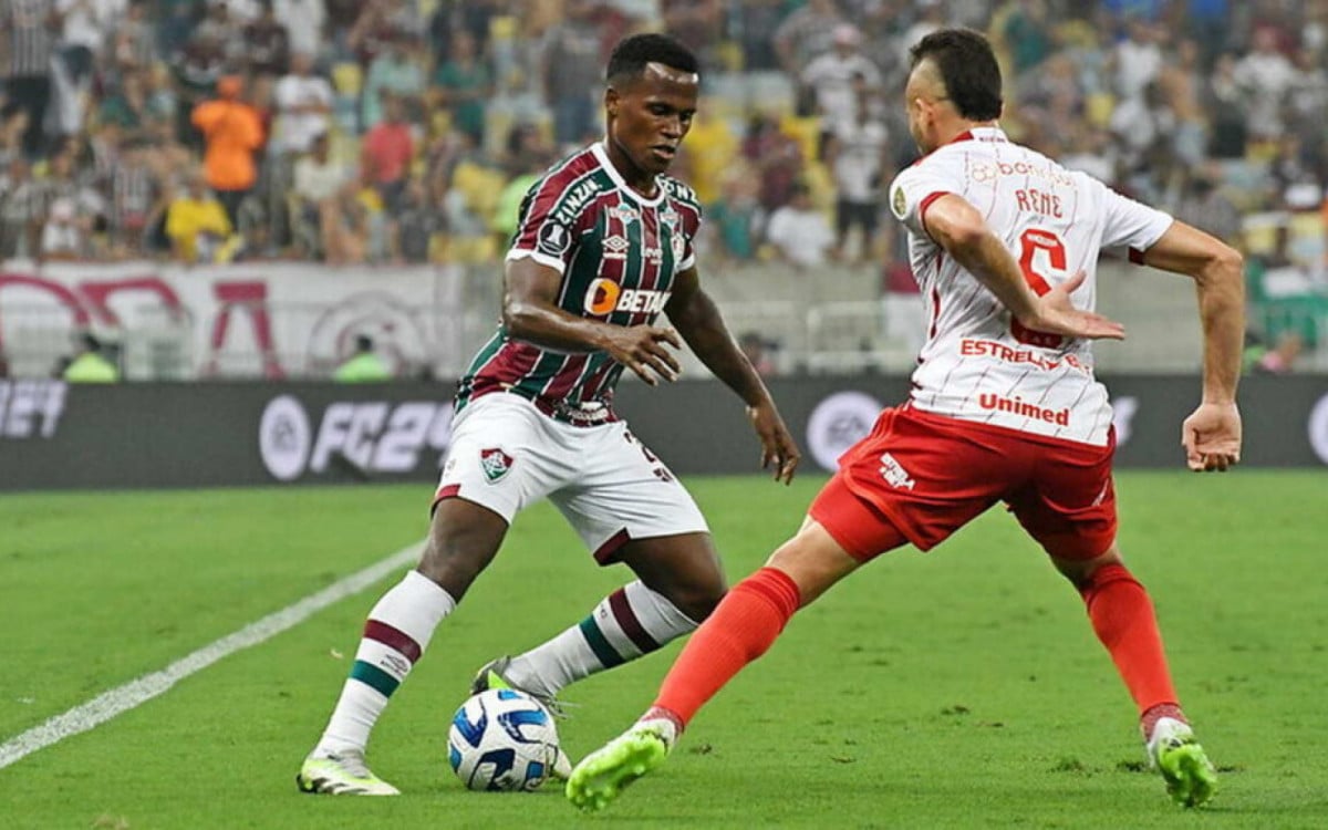 Fluminense é multado pela Conmebol após episódios na Libertadores