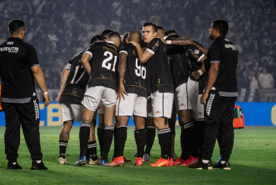 Mesmo sem jogar, rodada é favorável e Vasco reduz risco de rebaixamento