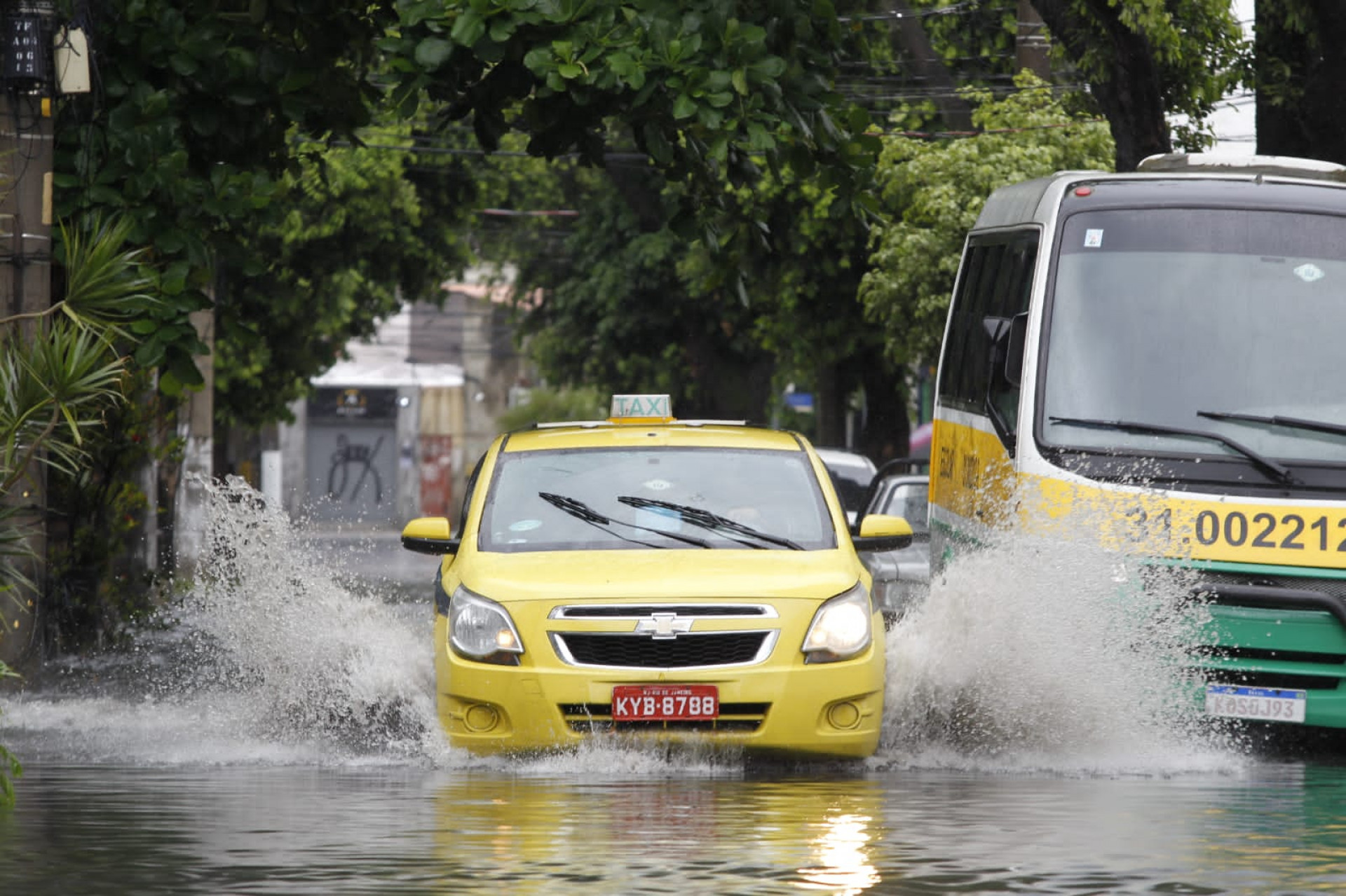 Centro de Opera&ccedil;&otilde;es Rio registrou mais de 30 bols&otilde;es d'&aacute;gua em diversos pontos da cidade - Reginaldo Pimenta / Ag&ecirc;ncia O Dia