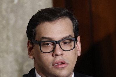 George Santos se declara inocente em tribunal dos Estados Unidos