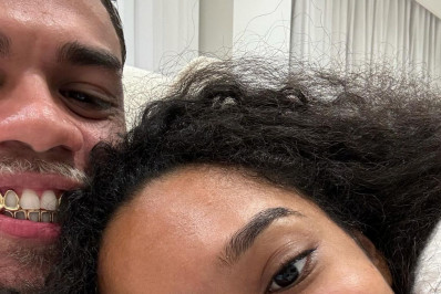 MC Cabelinho posta nova foto com suposto affair, a cantora Slipmami