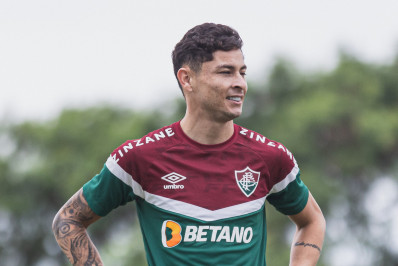 Sem Felipe Melo, Fluminense faz último treino antes de enfrentar o Atlético-MG