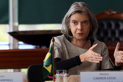 No STF, Cármen Lúcia suspende julgamento sobre incentivo fiscal a agrotóxicos