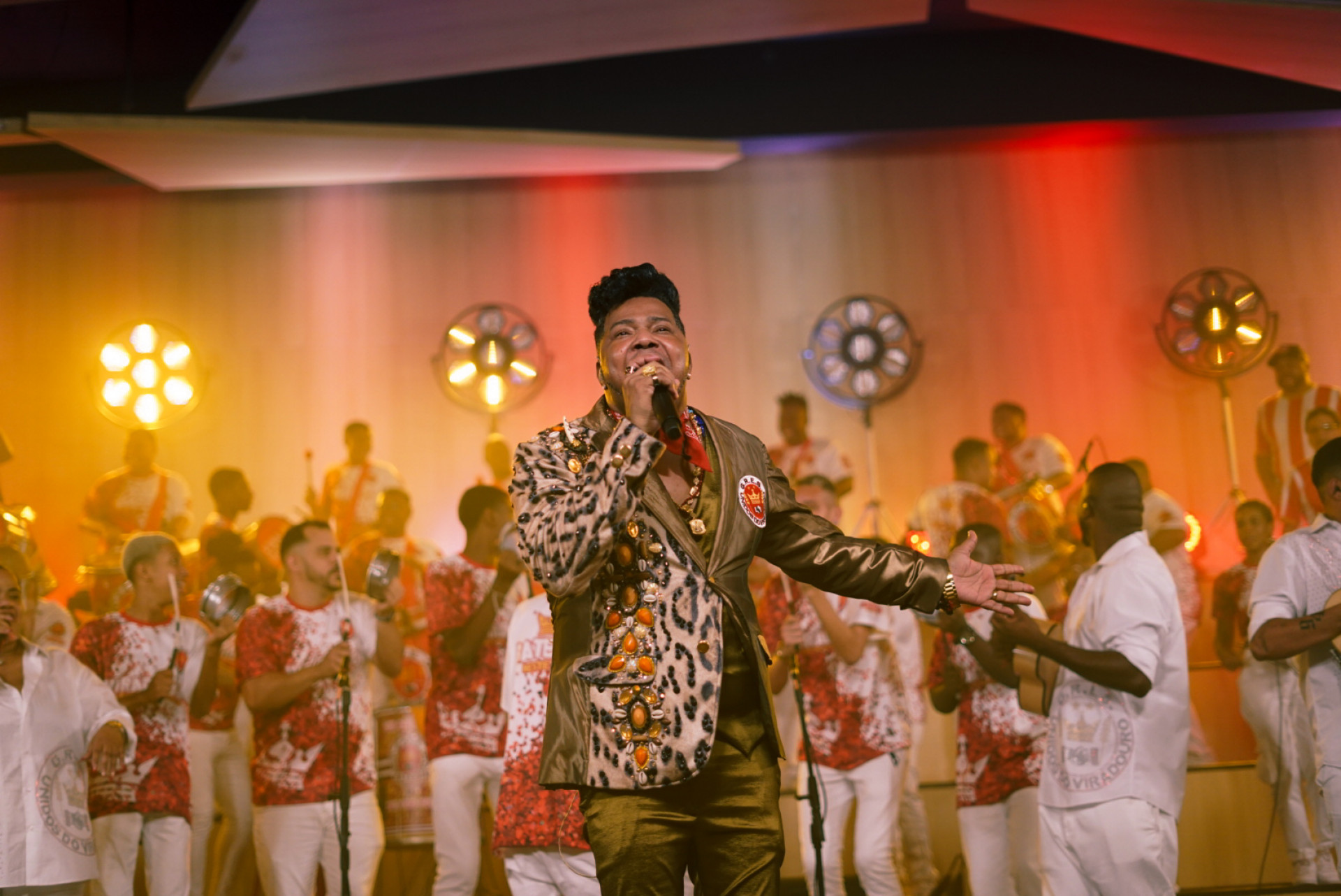 Wander Pires, int&eacute;rprete da Viradouro - Rio Carnaval/Divulga&ccedil;&atilde;o