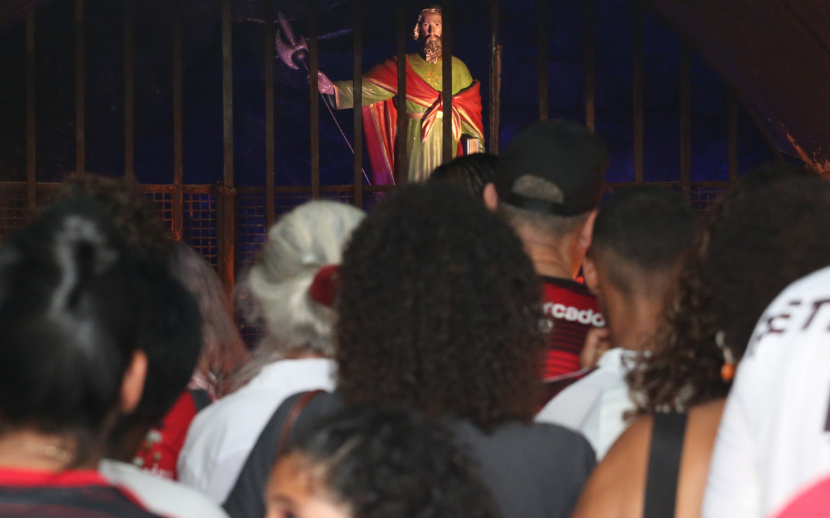 Celebra&ccedil;&otilde;es pelo Dia de S&atilde;o Judas Tadeu, santo das causas imposs&iacute;veis e padroeiro do Flamengo - Cleber Mendes