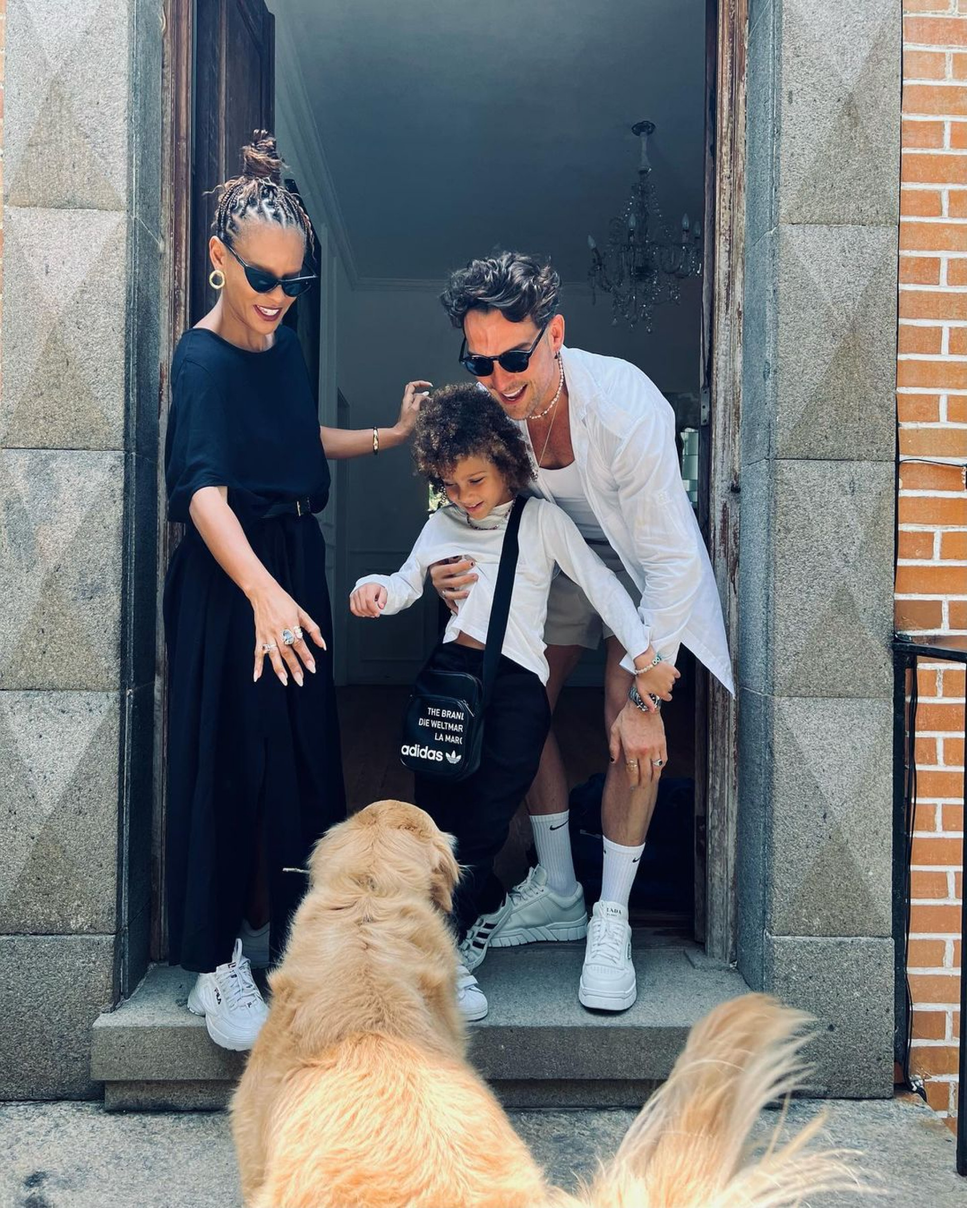 Aline Wirley, Igor Rickli e o filho Antônio - Reprodução / Instagram