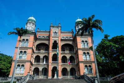 Funcionários da Fiocruz reivindicam reajuste salarial em paralisação de 24 horas