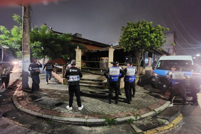 Operação esvazia restaurante desativado que servia de ponto a viciados em drogas