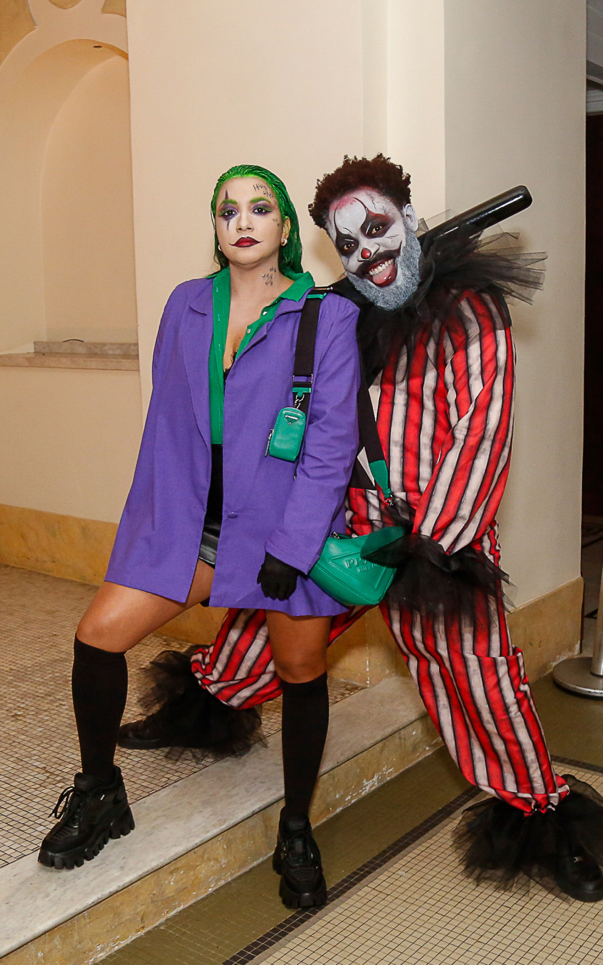 Douglas Silva e a mulher, Carolina Brito