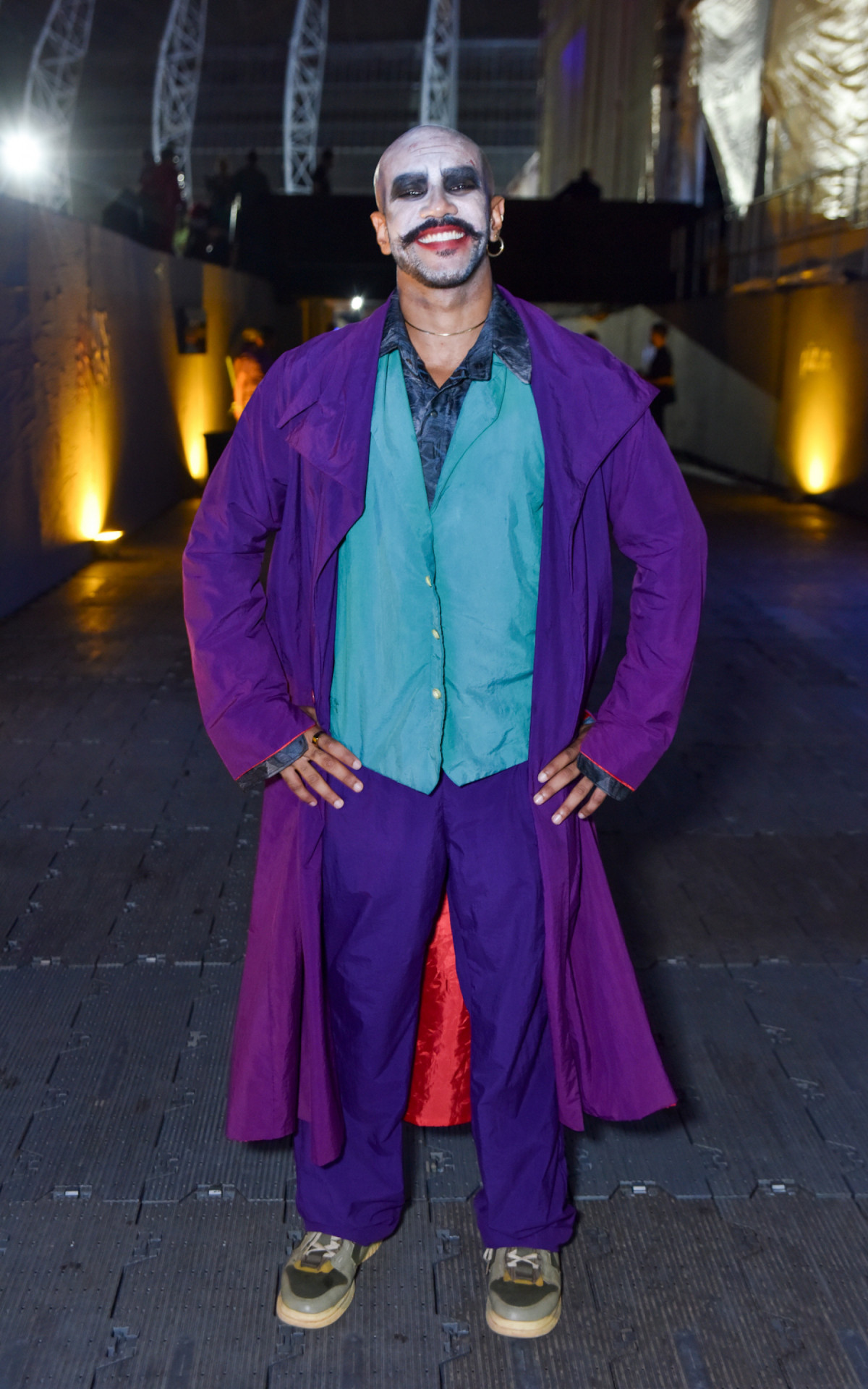 Ex-BBB Ricardo Alface no Aviões Fantasy