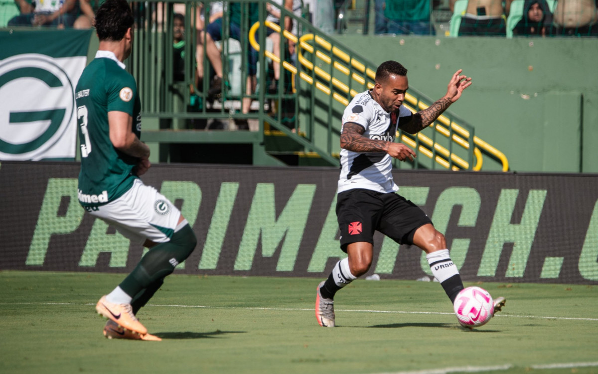 Vasco desperdiçou muitas chances de ampliar o placar enquanto esteve na frente e foi castigado no fim