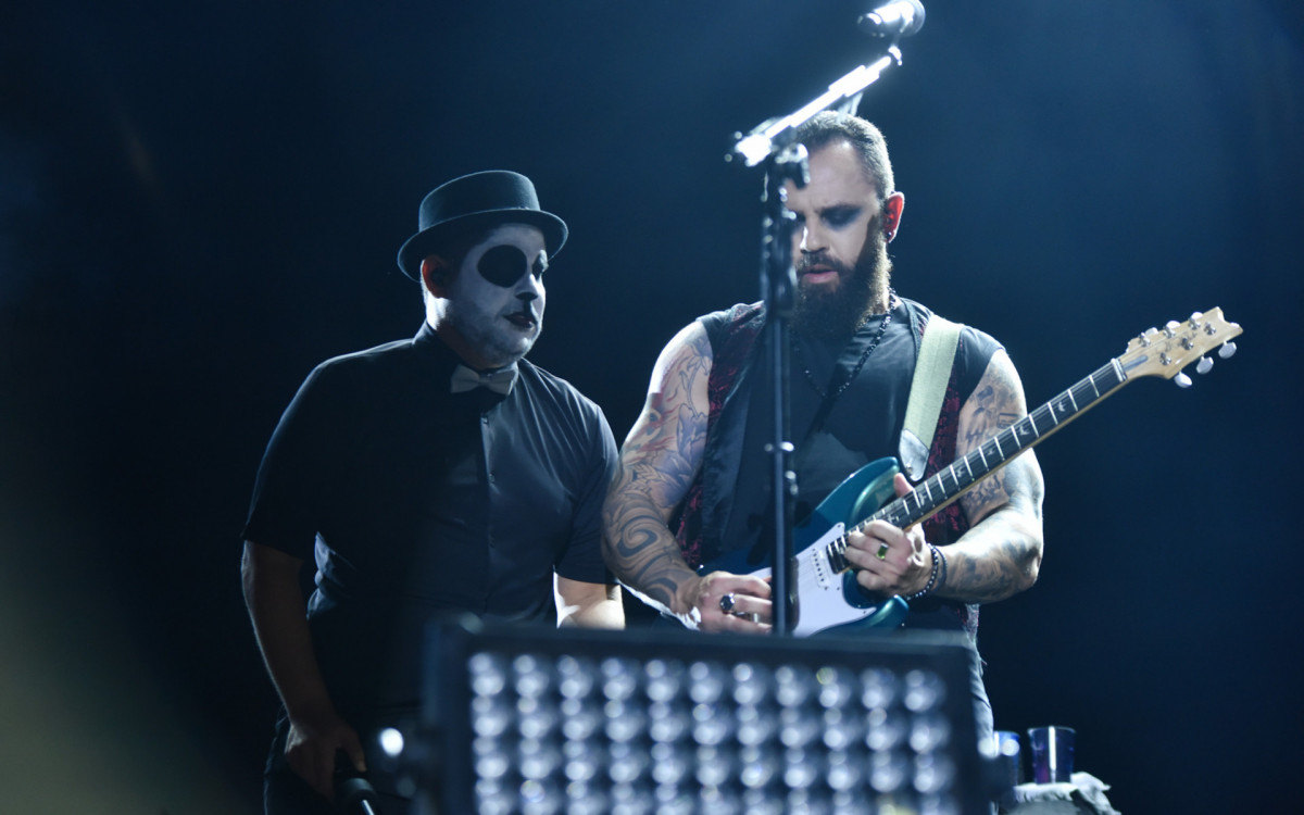 Dupla Jorge e Mateus se apresenta no Aviões Fantasy