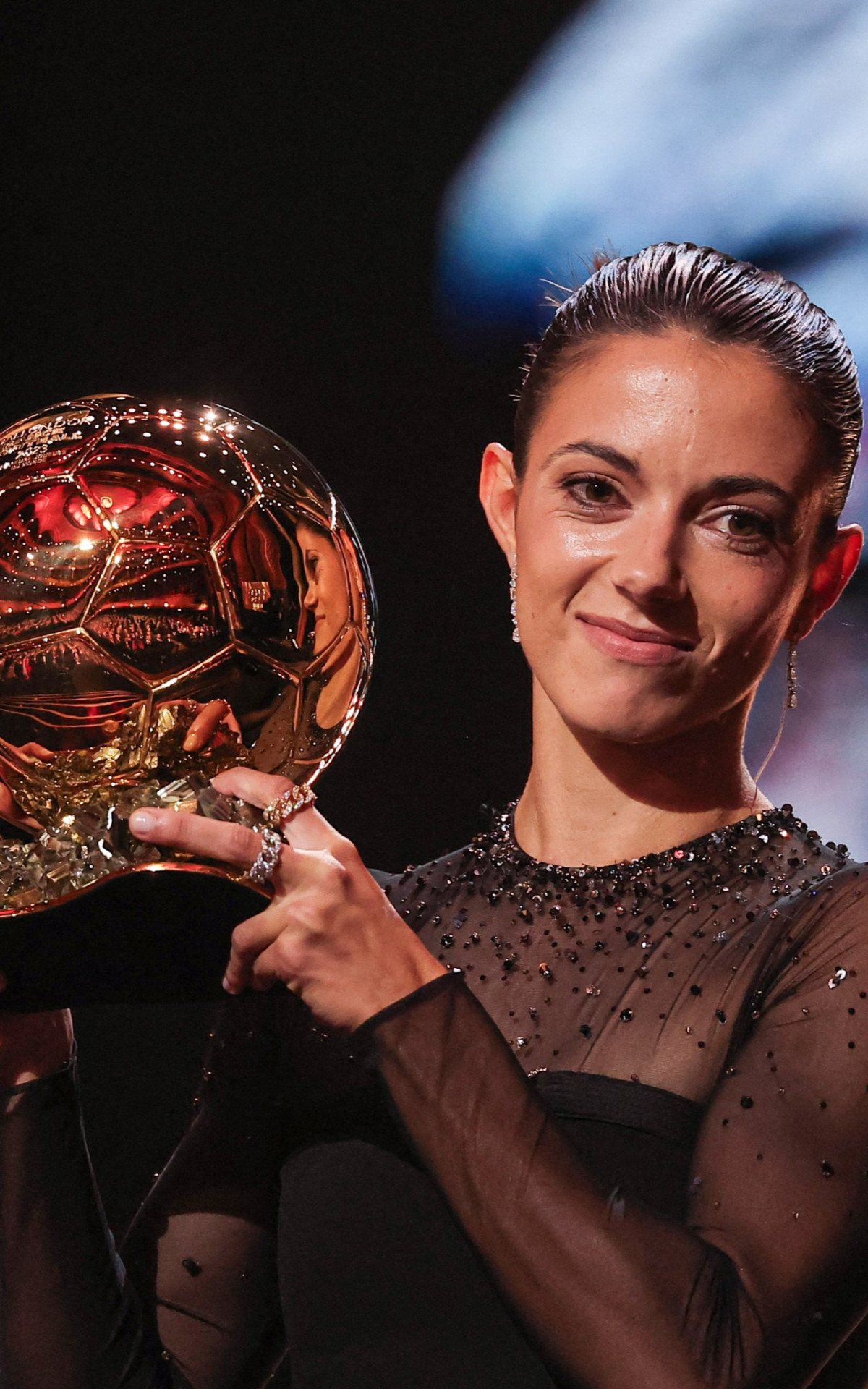 Bola de Ouro 2023: espanhola Aitana Bonmatí conquista prêmio de melhor  jogadora do mundo - Brasil 247