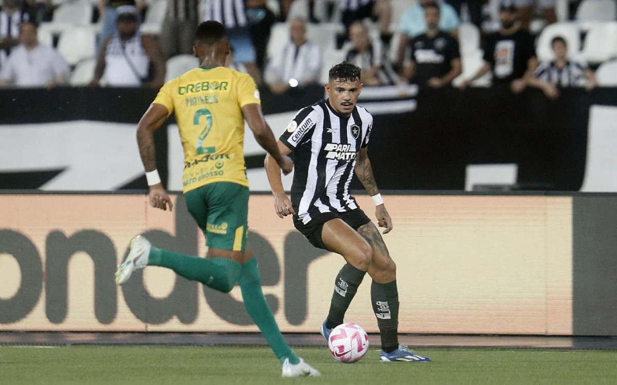 Três empates neste domingo da 30º rodada; Botafogo perde e vê