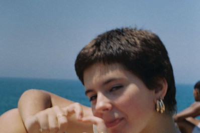 Filha de Bela Gil desabafa sobre sexualidade e fala sobre criação: 'Livre e respeitosa'