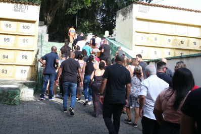 Militante morta em Queimados era conhecida por combater irregularidades na política 