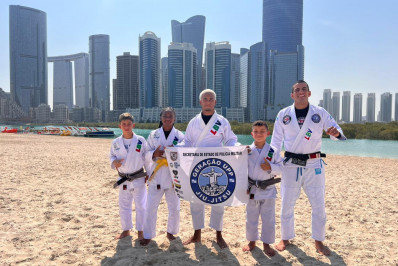 Jovens de comunidades do Rio disputam evento de Jiu-Jitsu em Abu Dhabi