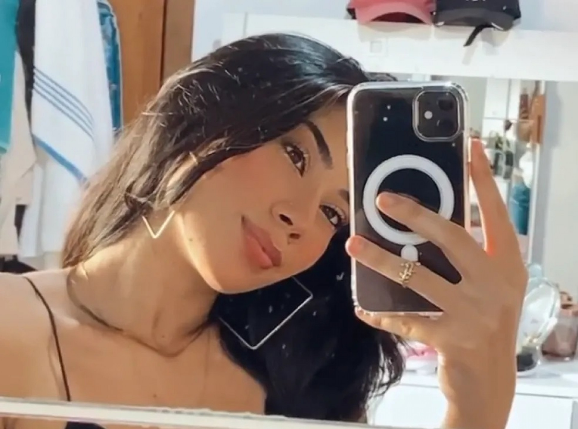 Giovanna Bezerra tinha 17 anos - Reprodução/Facebook