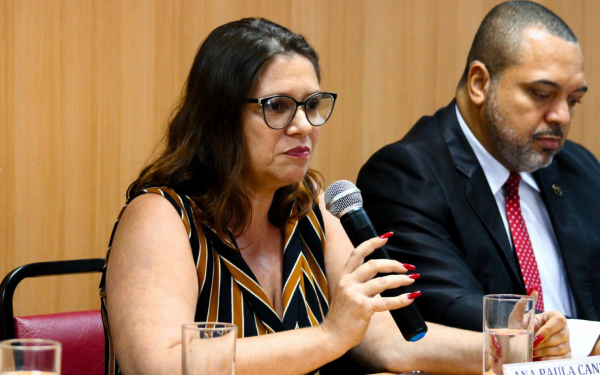 Ana Paula Cândida é a presidente do Conselho Municipal dos Direitos da Pessoa com Deficiência (COMDEF/RJ)