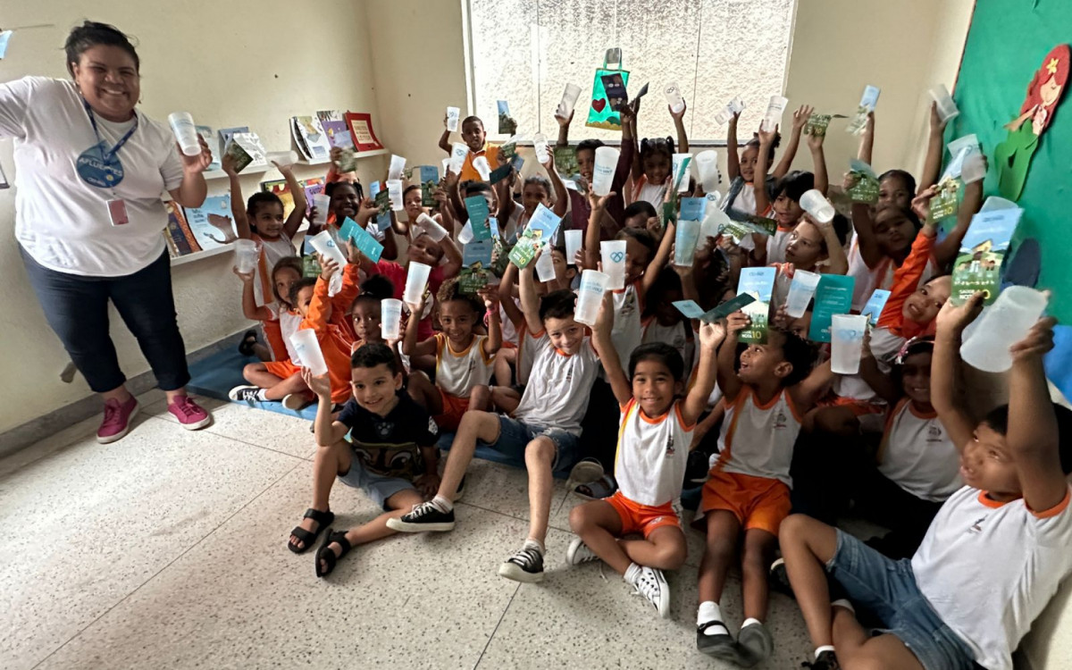 A Águas do Rio está realizando uma série de atividades para o público mirim das escolas municipais e estaduais nos municípios da Baixada Fluminense