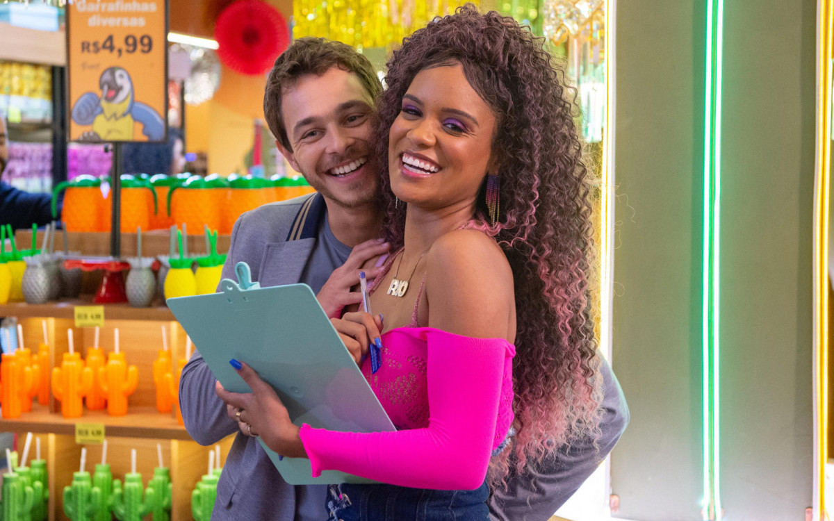 Soraya (Heslaine Vieira) e Francisco (Michel Joelsas) - Globo/Estevam Avellar