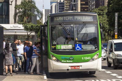 Enem 2023: cidade de São Paulo terá ônibus de graça nos dias do exame