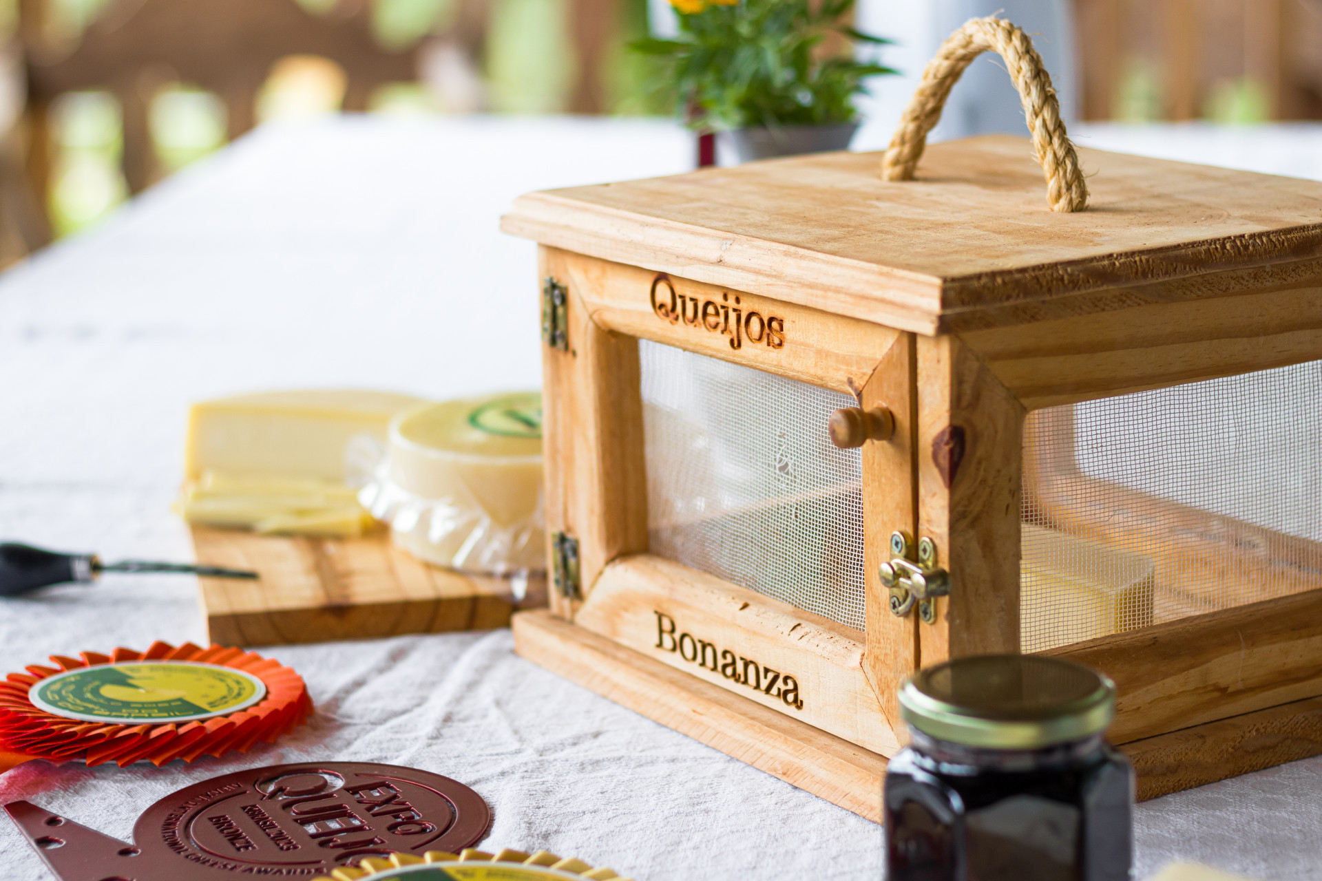 Queijos da Queijaria Bonanza j&aacute; ganharam diversos pr&ecirc;mios pelo sabor e qualidade - Paulo Guto