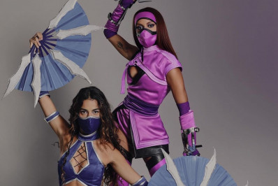 Anitta e Marina Sena usam fantasias inspiradas em Mortal Kombat em festa de Halloween