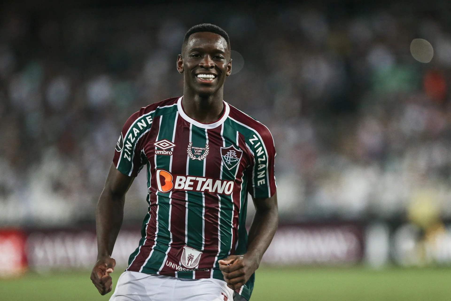 Luiz Henrique deixou o Fluminense em 2022 e est&aacute; no Betis, da Espanha - Lucas Mer&ccedil;on/Fluminense