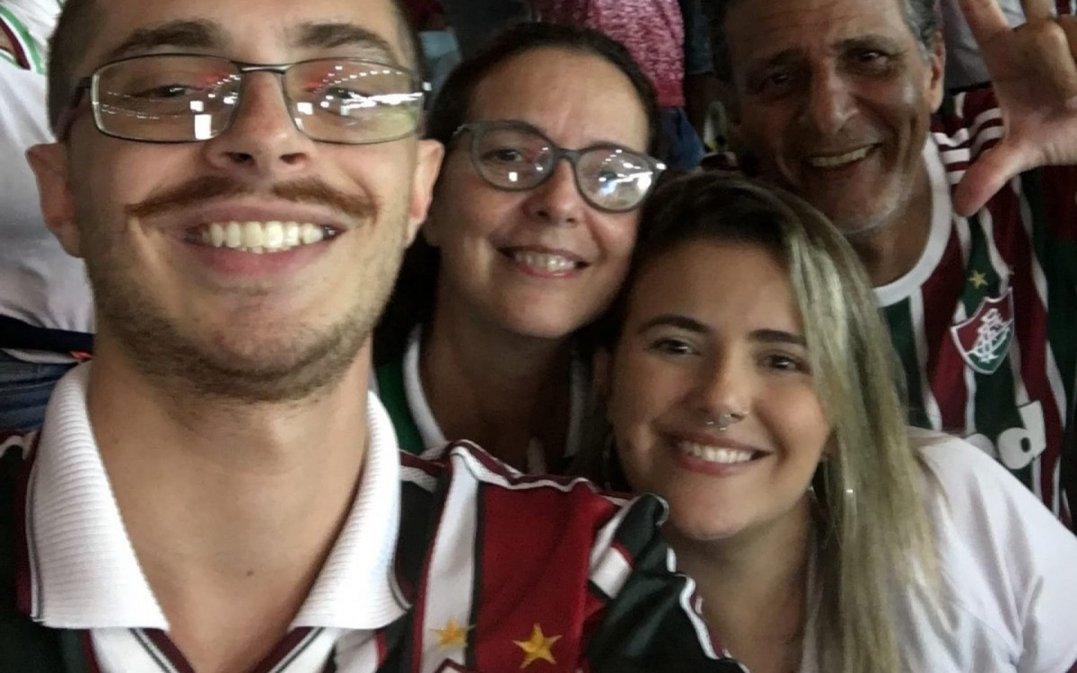 Fam&iacute;lia Mantuano no Maracan&atilde; acompanhando o Fluminense - Arquivo pessoal
