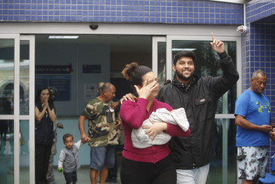 Recém-nascido sequestrado recebe alta hospitalar nesta quinta