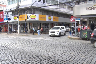 Obra de drenagem no Centro de Nova Friburgo é concluída pelo Estado