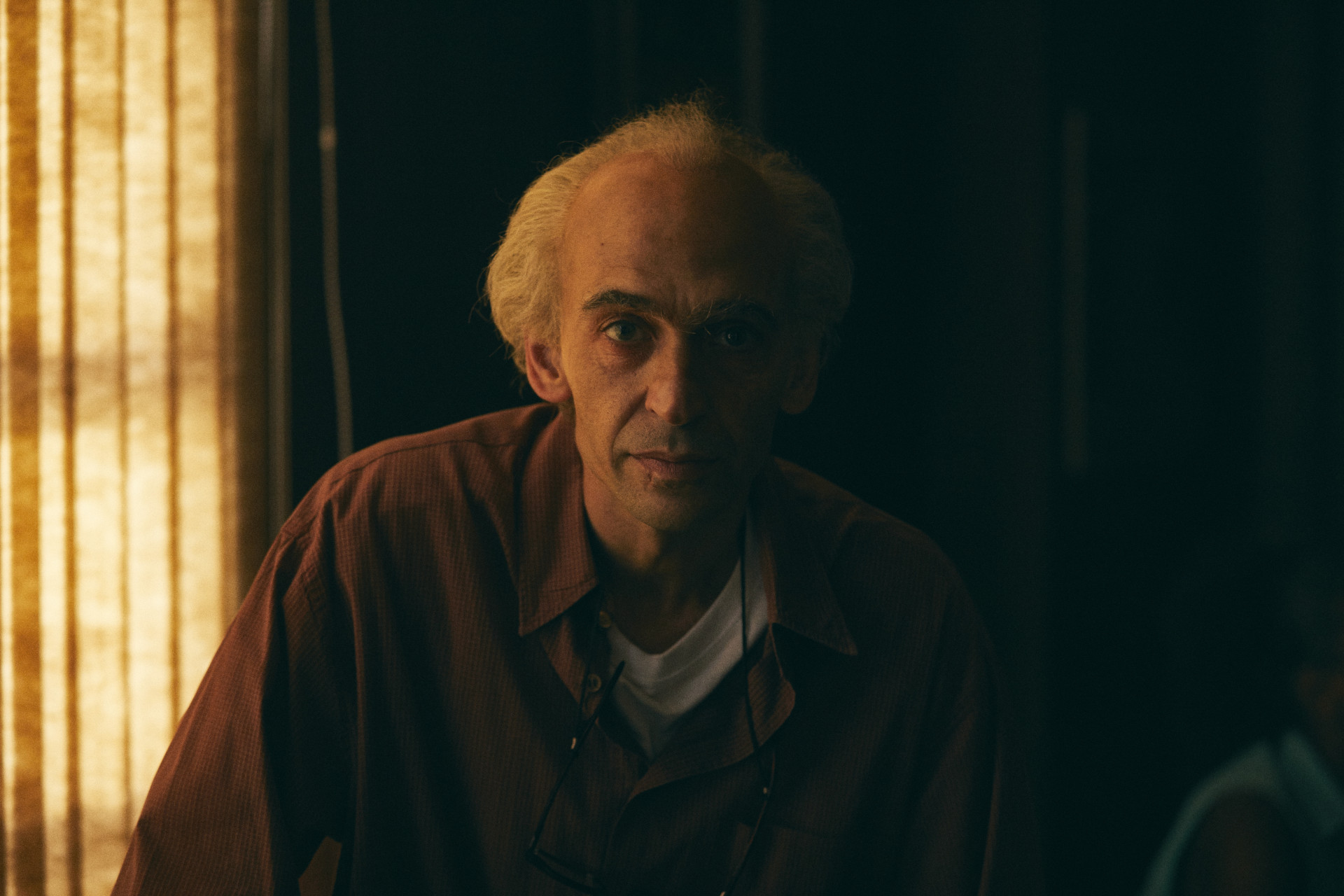 Julio Andrade dá vida a Betinho em série do Globoplay - Loiro Cunha / Globoplay