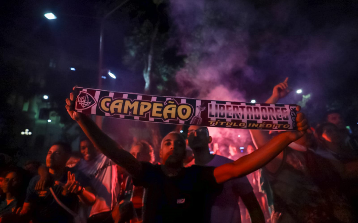 Torcedores do Fluminense comemoram vitória - Renan Areias/Agência O DIA