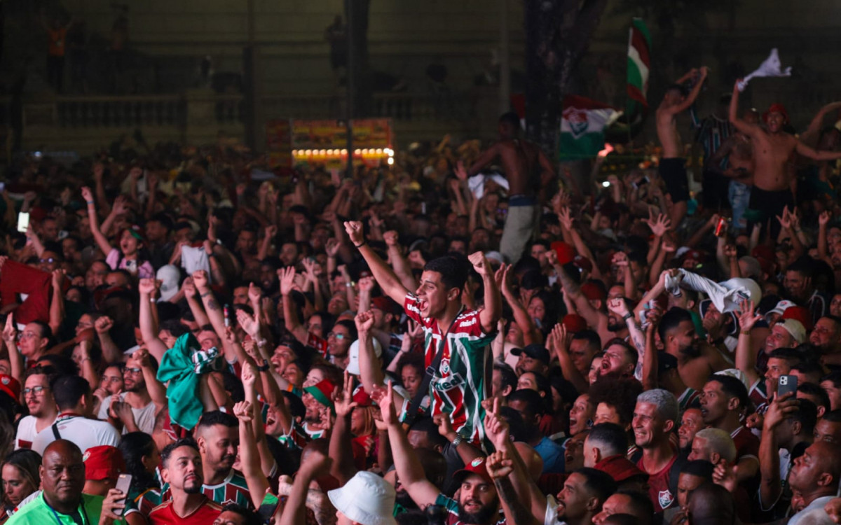 Torcedores do Fluminense comemoram vitória - Renan Areias/Agência O DIA