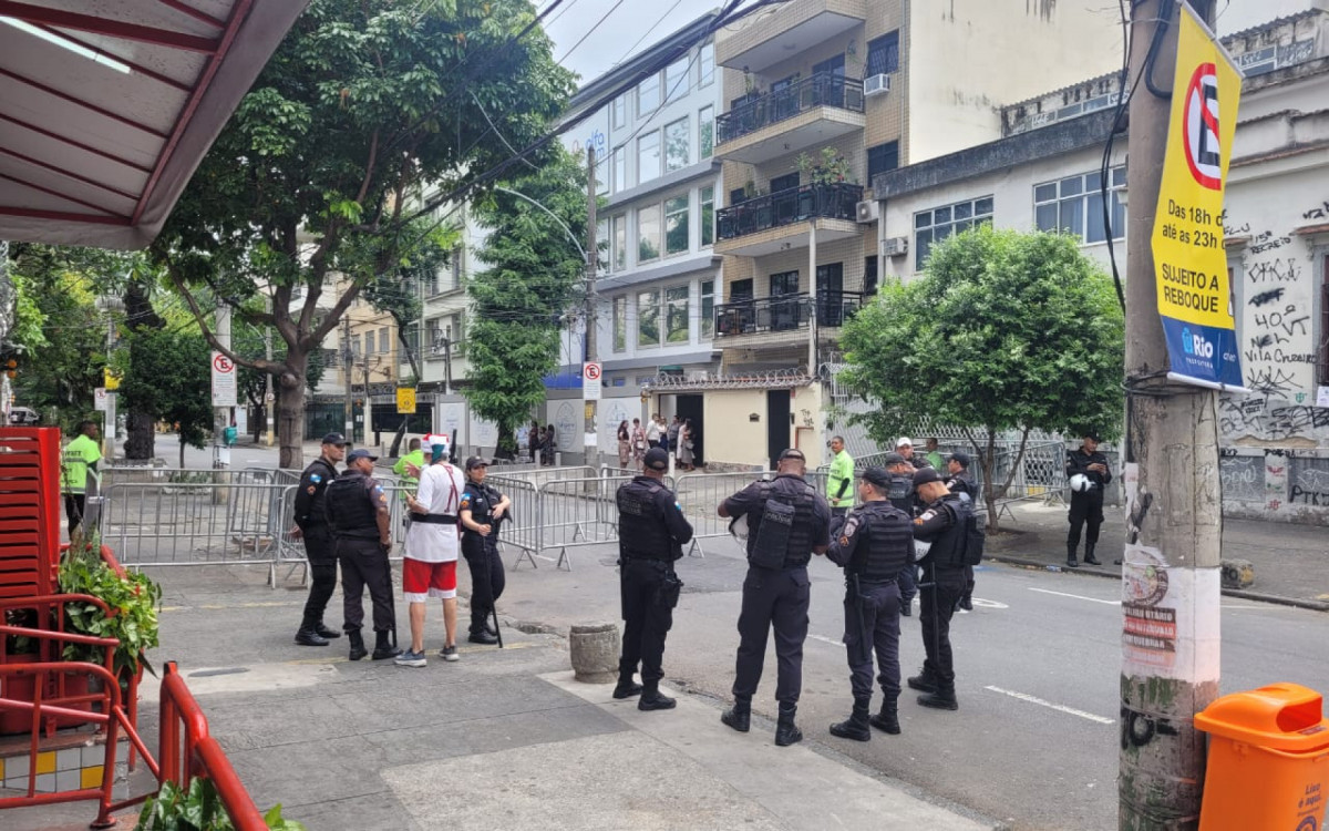 A Prefeitura do Rio proibiu o consumo e a comercialização dos produtos na região durante a Final da Libertadores - Lucas Cardoso / Agência O DIA