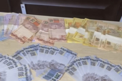 Cinco suspeitos presos pela PM passando notas falsas no comércio em Angra