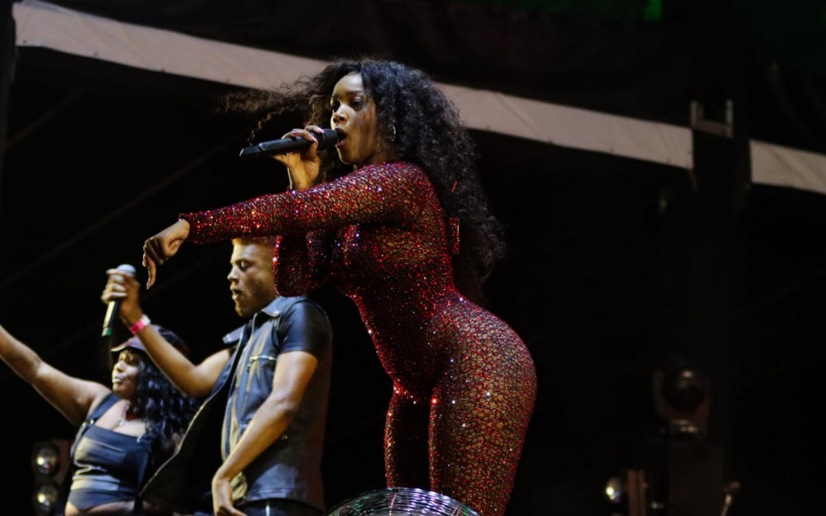 Iza se apresenta no Rock the Mountain