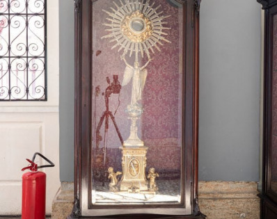 Polícia investiga furto de peça sacra da Igreja São Francisco de Paula