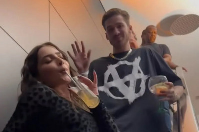 Irmão de Jade Picon compartilha foto da influencer com João Guilherme e torce: 'Volta Joade'