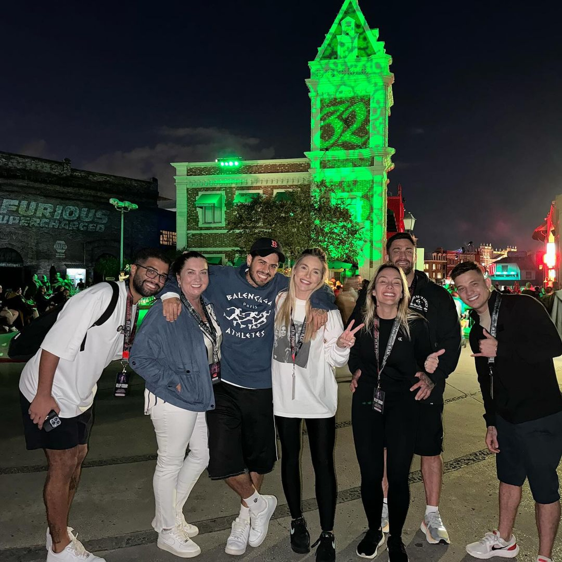 Virginia Fonseca, Zé Felipe e família na Disney  - Reprodução / Instagram 