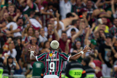John Kennedy 'profetiza' gol do título da Libertadores antes da final: 'Virar ídolo com 21 anos'