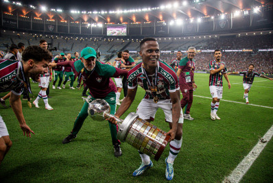 Dirigente do Fluminense afirma que clube não trabalha com possibilidade de saída de Arias